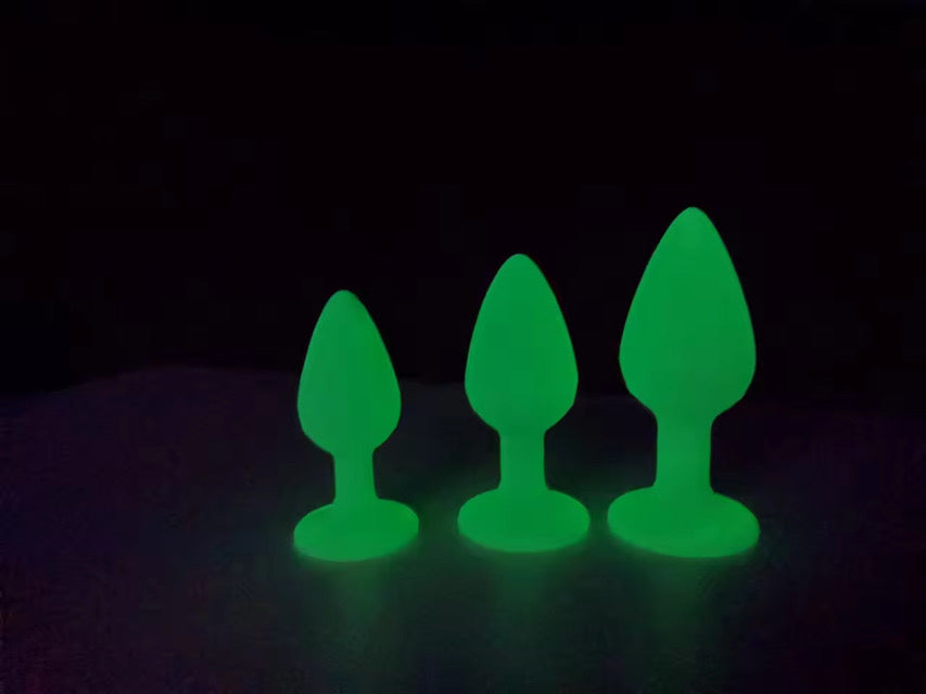 Glow in the dark anal plug pack